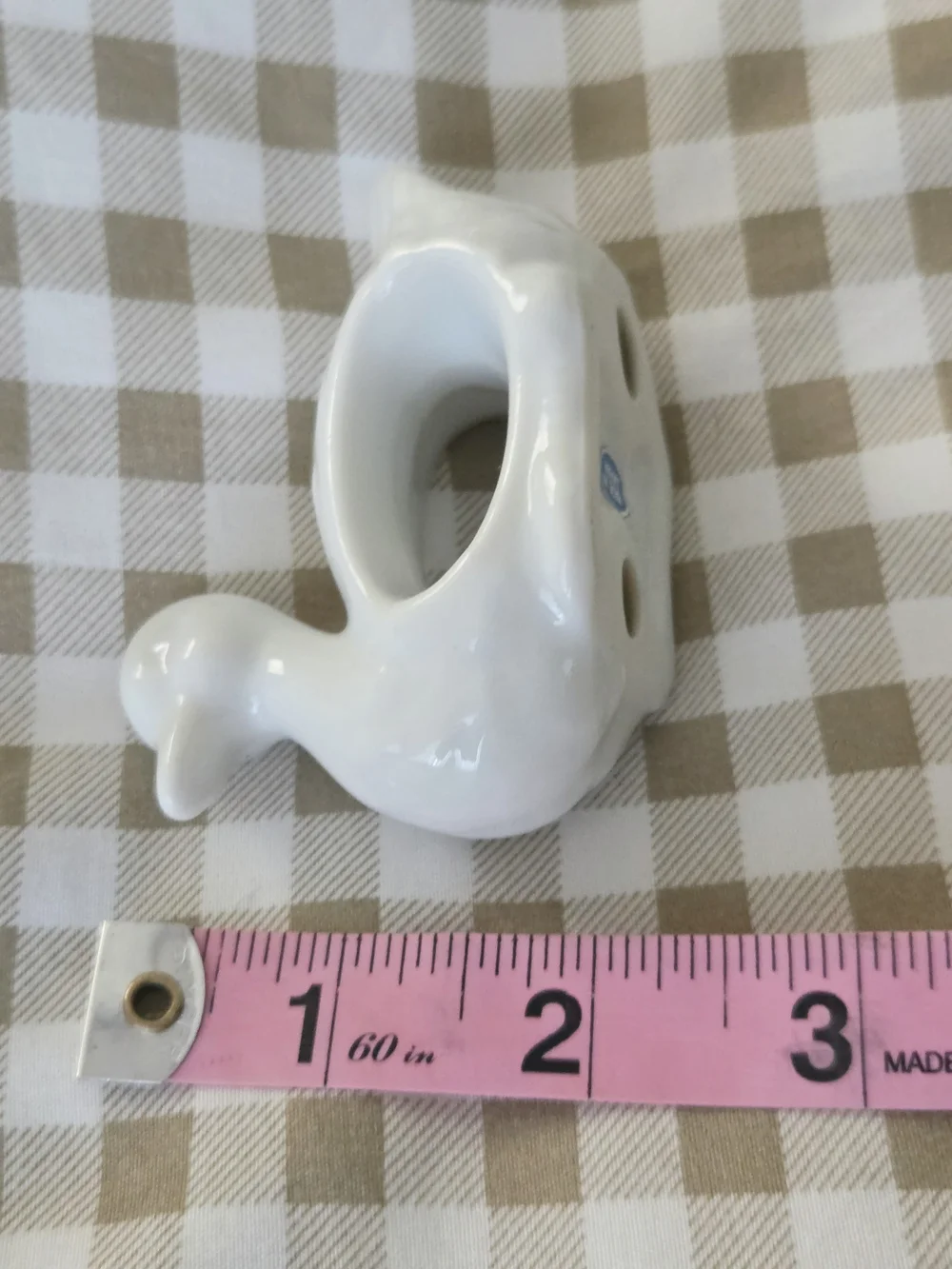 Vintage Set Of 2 White Ceramic / Porcelain Duck Napkin Rings